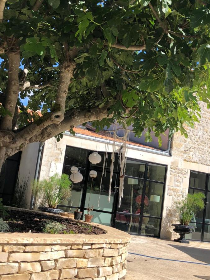 Spa Campagne Design Thaire Luaran gambar